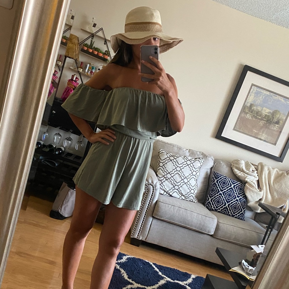 Flowy Romper 🚫SOLD🚫